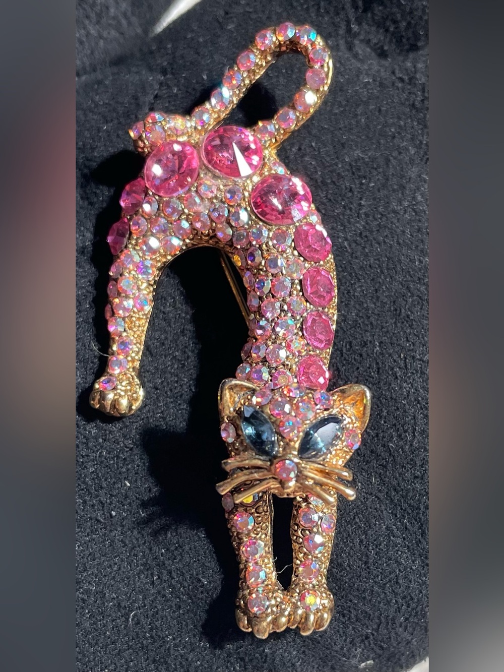 Gold-Tone Pink Crystal Cat Brooch